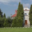 2014 Mielec, ul. Rzochowska, kapliczka III i plebania